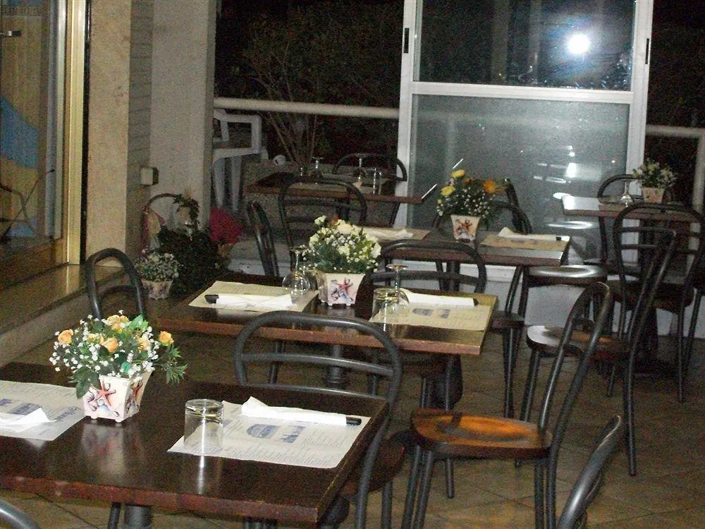 Locanda La Rotonda Montale  Bed & Breakfast Montale (Tuscany)