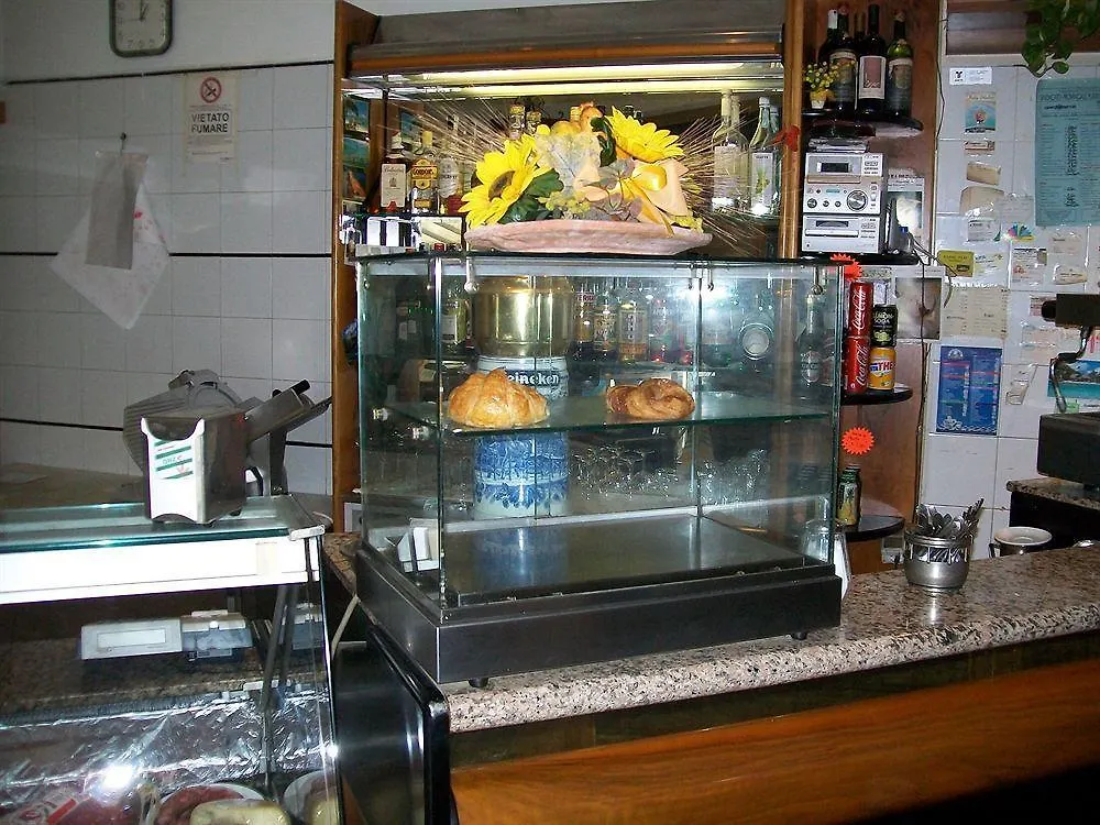 Locanda La Rotonda Montale  Montale (Tuscany)