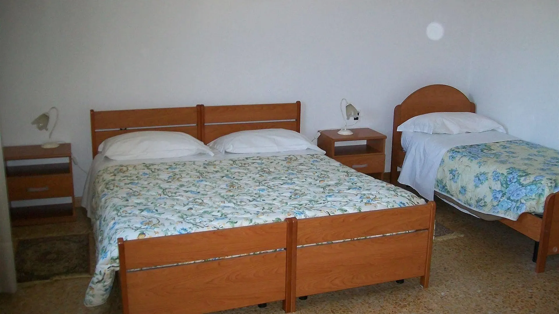 Locanda La Rotonda Montale  Bed & Breakfast