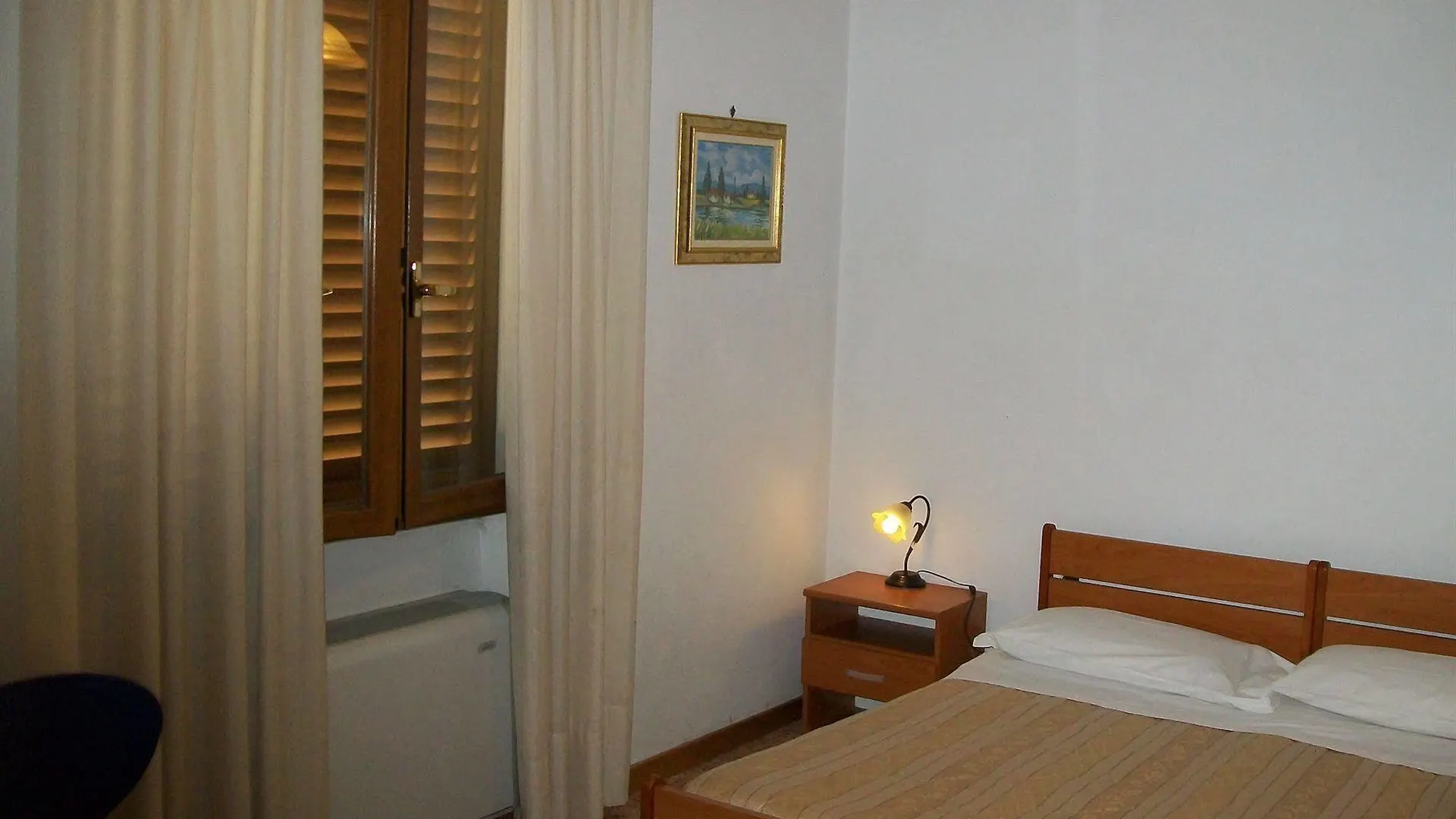Locanda La Rotonda Montale  3*, Montale (Tuscany)