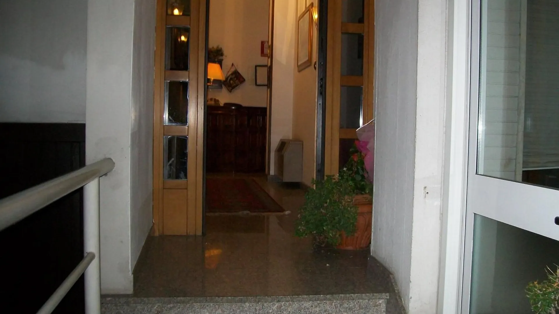 Locanda La Rotonda Montale  3*, Montale (Tuscany)