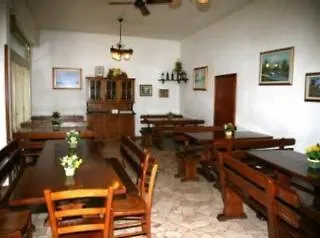 Locanda La Rotonda Montale  3*, Montale (Tuscany)